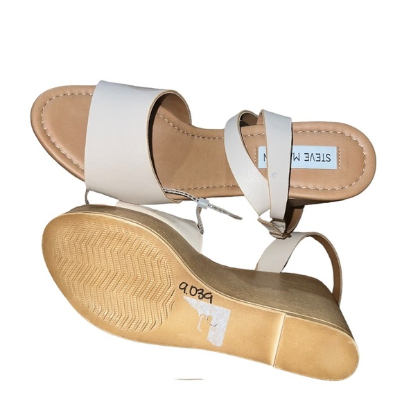 Steve Madden Women's White Wedge Sandals - Picture 3 of 8